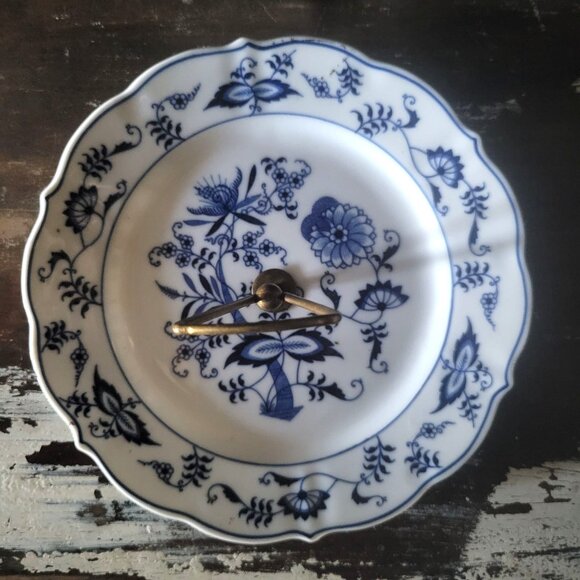 Blue Danube Porcelain Dessert Stand /Tidbit Tray Floral Pattern & Brass Handle - Picture 2 of 6